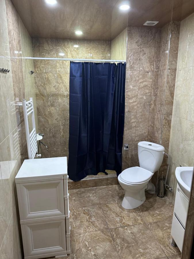 Favorit Hotel-Hostel Ереван Экстерьер фото