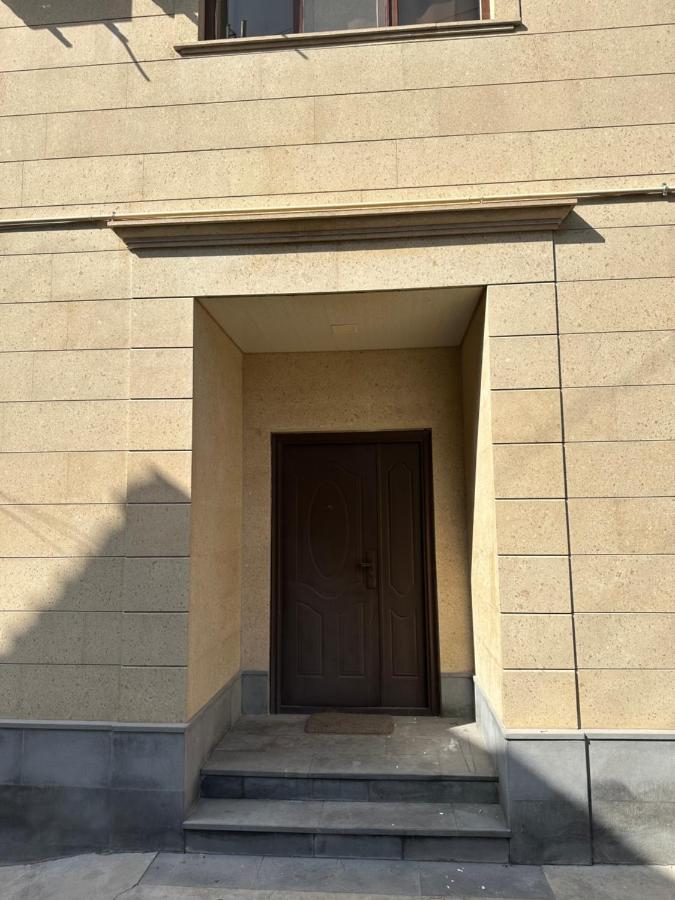 Favorit Hotel-Hostel Ереван Экстерьер фото